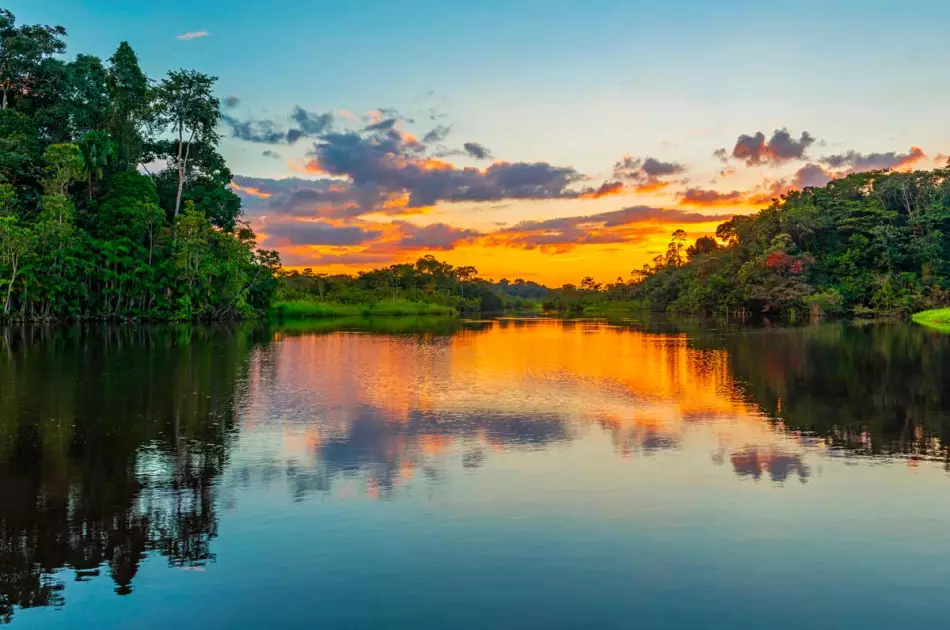 Croisi&egrave;re fluviale sur l'Amazonie