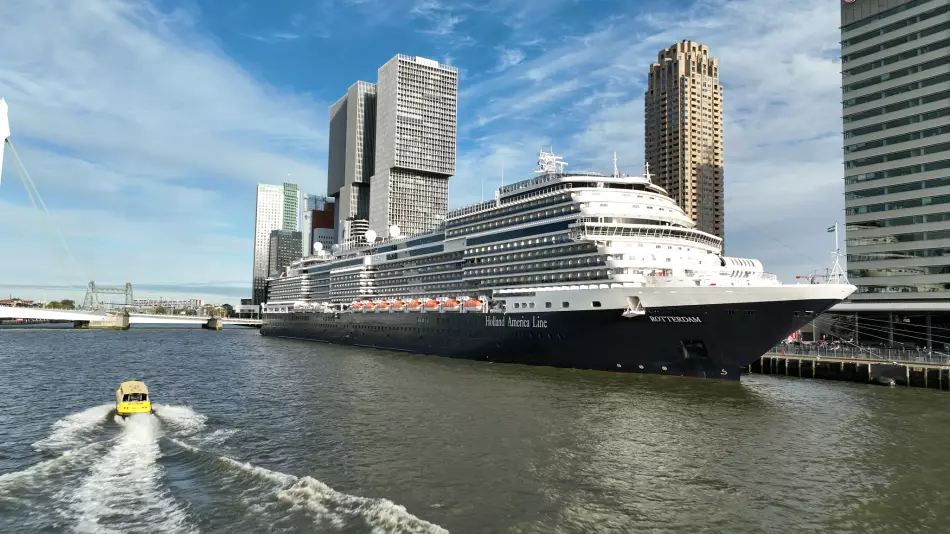 MS Rotterdam en navigation
