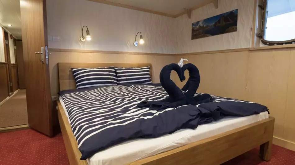 Exemple de cabine double