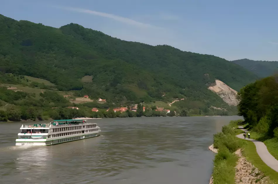 MS Europe en navigation