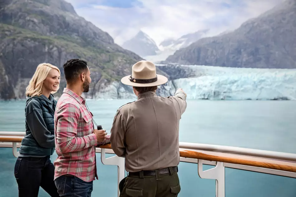 Vue sur un glacier depuis le pont