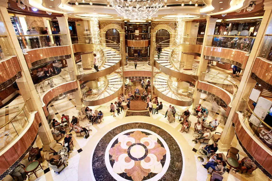 Atrium du Royal Princess