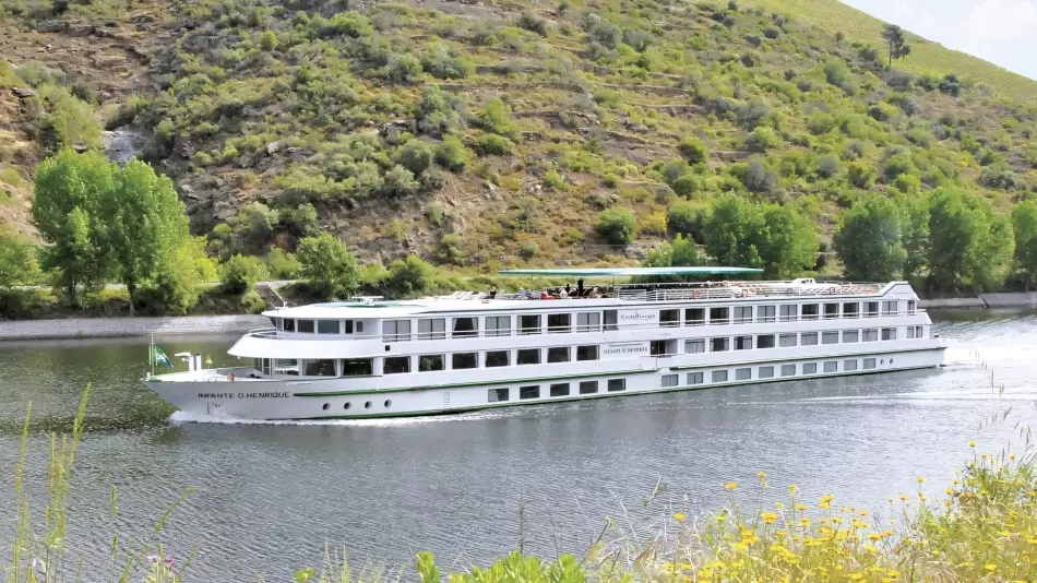 MS Infante Don Henrique en navigation