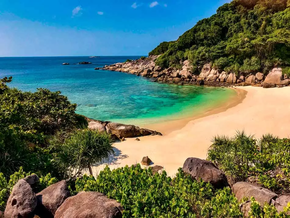 Plage paradisiaque sur l'archipel des Mergui