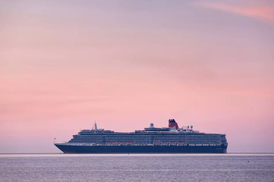 Queen Mary 2 en navigation