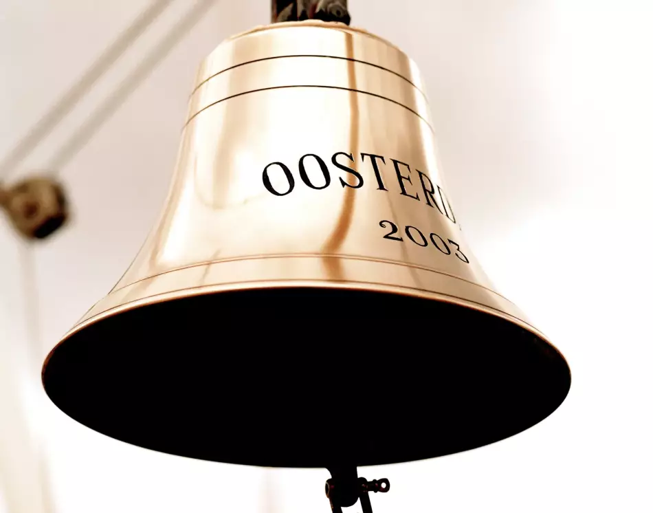 Cloche MS Oosterdam