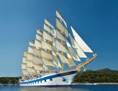 Royal Clipper