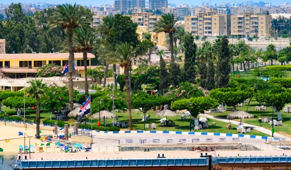 Jour 9 : Port Saïd I Visite d'Ismailia puis découverte du canal de Suez et du "pont de la paix"