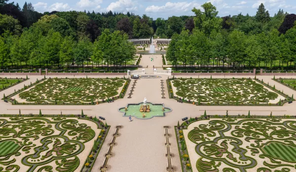 Jour 3 : Nimègue I Visite du palais Het Loo et de ses jardins