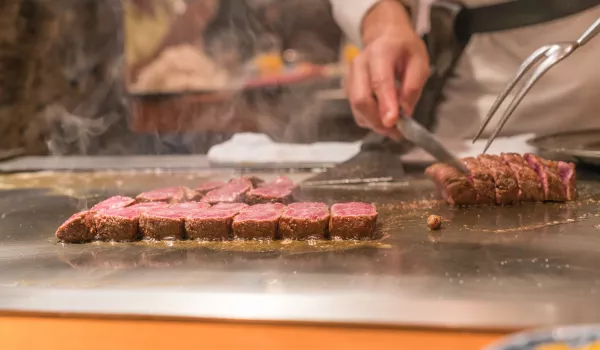 Jour 5 : Osaka I Découverte de Kyoto et dîner bœuf de Kobe