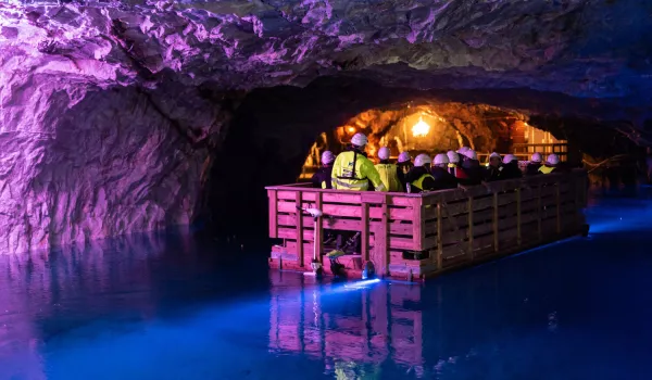 Jour 3 : Molde - Les Grottes de Marbre de Bergtatt avec concert du Quator de saxophones