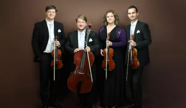 Jour 7 : Bratislava I La Galerie Nedbalka et concert privé de Mucha Quartet I HORS FORFAIT