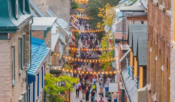 Jour 7 : Québec I Découverte de la ville et déjeuner au Château Frontenac